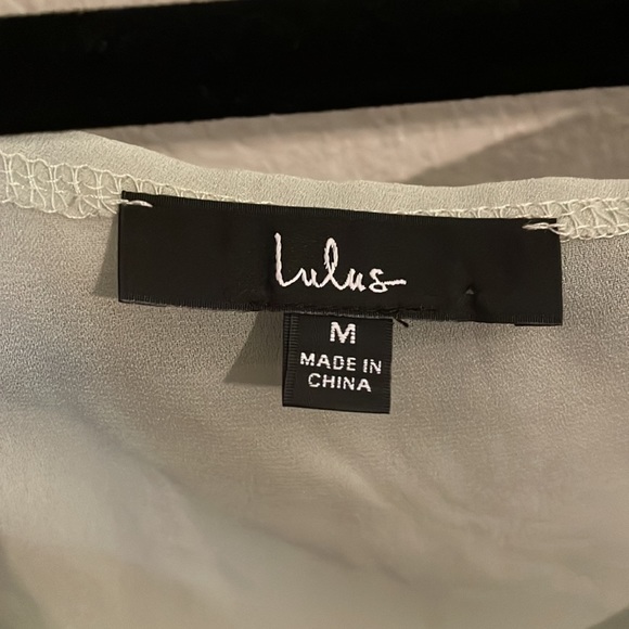 Medium TRUE wrap mint cropped blouse for going out 💃 - Picture 3 of 6